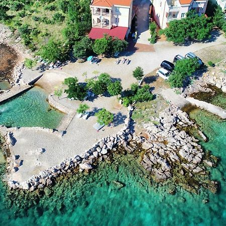 Ferienhaus Elena Карлобаг Экстерьер фото